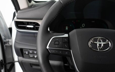 Toyota Highlander, 2025 год, 4 750 000 рублей, 22 фотография