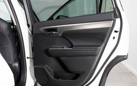 Toyota Highlander, 2025 год, 4 750 000 рублей, 29 фотография