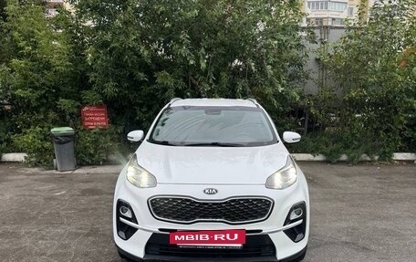 KIA Sportage IV рестайлинг, 2019 год, 2 399 000 рублей, 2 фотография
