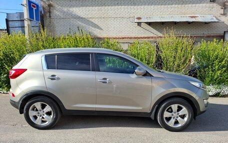 KIA Sportage III, 2013 год, 1 250 000 рублей, 2 фотография