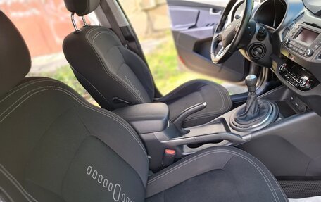 KIA Sportage III, 2013 год, 1 250 000 рублей, 13 фотография