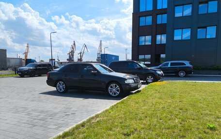 Mercedes-Benz C-Класс, 1995 год, 350 000 рублей, 5 фотография