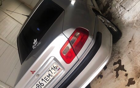 Mitsubishi Carisma I, 2000 год, 125 000 рублей, 3 фотография