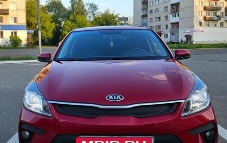 KIA Rio IV, 2017 год, 1 350 000 рублей, 2 фотография