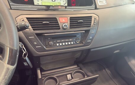 Citroen C4 Picasso II рестайлинг, 2011 год, 751 000 рублей, 18 фотография