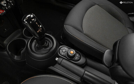 MINI Hatch, 2021 год, 2 570 000 рублей, 13 фотография