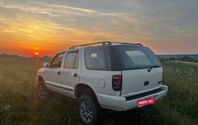 Chevrolet Blazer II рестайлинг, 1998 год, 700 000 рублей, 1 фотография