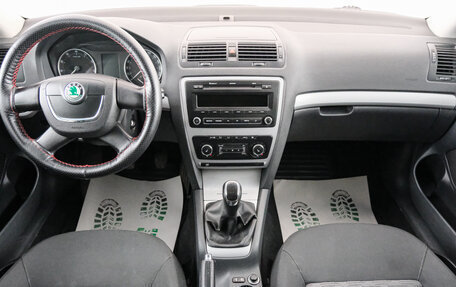 Skoda Octavia, 2012 год, 869 000 рублей, 10 фотография