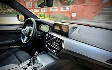 BMW 5 серия, 2017 год, 3 530 000 рублей, 11 фотография