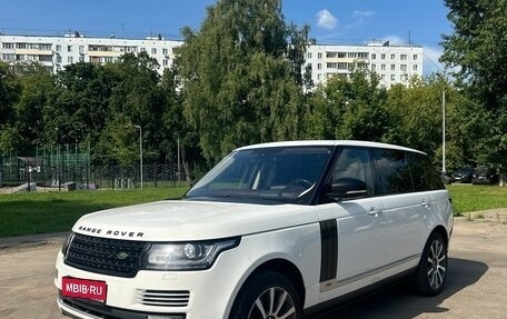 Land Rover Range Rover IV рестайлинг, 2015 год, 3 390 000 рублей, 2 фотография