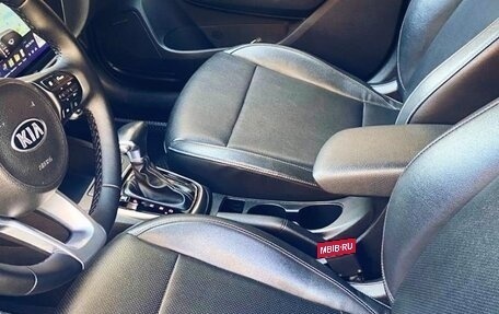 KIA Rio IV, 2021 год, 1 750 000 рублей, 5 фотография