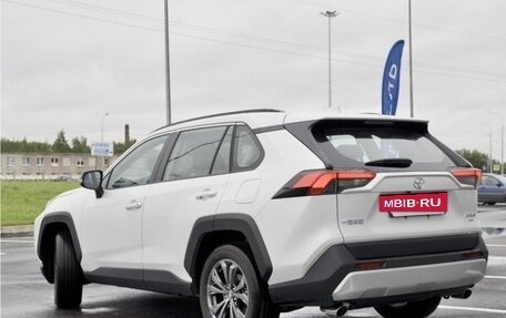 Toyota RAV4, 2025 год, 4 100 000 рублей, 2 фотография