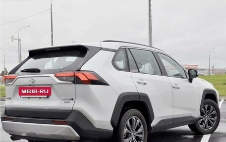 Toyota RAV4, 2025 год, 4 100 000 рублей, 6 фотография