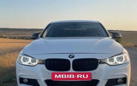 BMW 3 серия, 2012 год, 1 700 000 рублей, 2 фотография