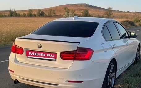 BMW 3 серия, 2012 год, 1 700 000 рублей, 3 фотография