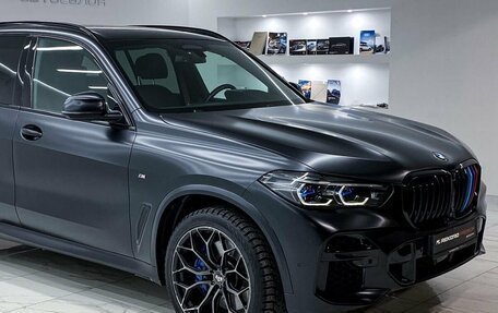 BMW X5, 2021 год, 9 700 000 рублей, 3 фотография