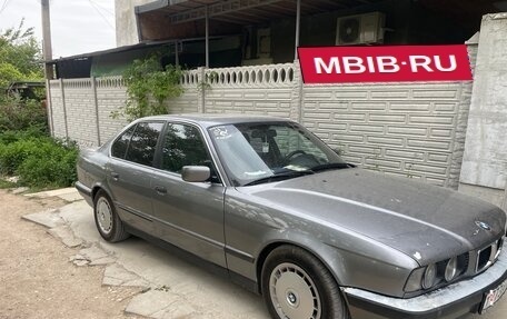 BMW 5 серия, 1990 год, 550 000 рублей, 2 фотография