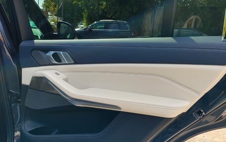 BMW X7, 2019 год, 7 500 000 рублей, 14 фотография