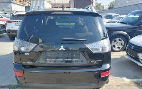 Mitsubishi Outlander III рестайлинг 3, 2007 год, 995 000 рублей, 7 фотография