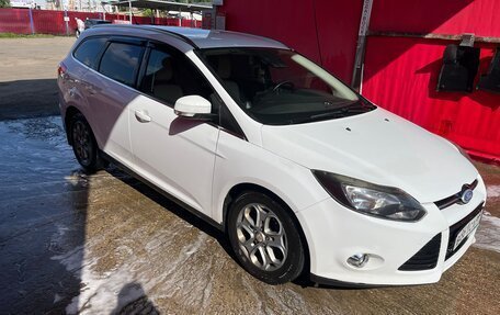 Ford Focus III, 2014 год, 950 000 рублей, 2 фотография