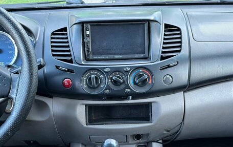 Mitsubishi L200 IV рестайлинг, 2008 год, 955 000 рублей, 13 фотография