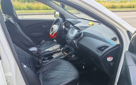 Hyundai ix35 I рестайлинг, 2014 год, 1 650 000 рублей, 4 фотография