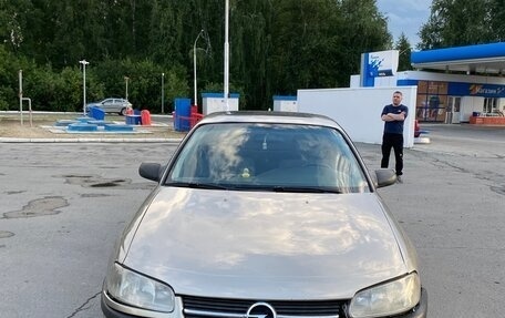 Opel Omega B, 1996 год, 300 000 рублей, 4 фотография