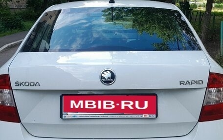 Skoda Rapid I, 2016 год, 900 000 рублей, 2 фотография