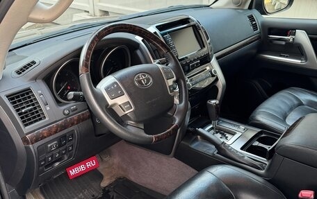 Toyota Land Cruiser 200, 2012 год, 4 550 000 рублей, 6 фотография
