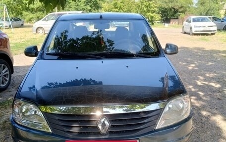 Renault Logan I, 2010 год, 600 000 рублей, 3 фотография