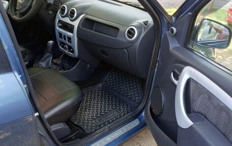 Renault Logan I, 2010 год, 600 000 рублей, 11 фотография