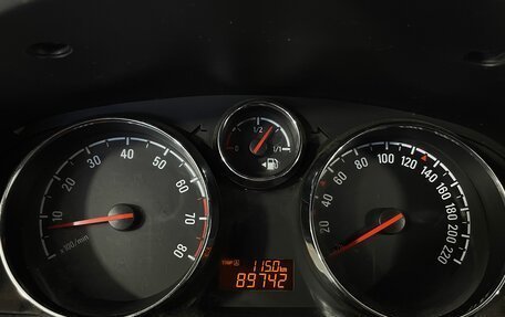 Opel Antara I, 2013 год, 1 299 000 рублей, 17 фотография