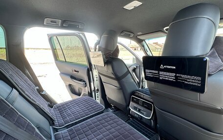 Toyota Land Cruiser, 2024 год, 7 500 000 рублей, 9 фотография