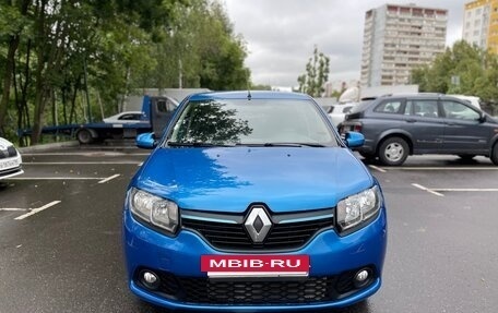 Renault Sandero II рестайлинг, 2014 год, 610 000 рублей, 2 фотография