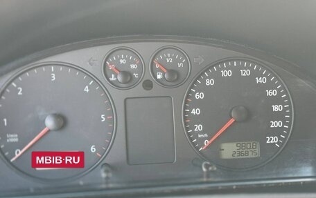 Volkswagen Transporter T5 рестайлинг, 2005 год, 1 600 000 рублей, 6 фотография