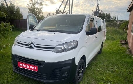 Citroen Jumpy III, 2019 год, 1 850 000 рублей, 15 фотография