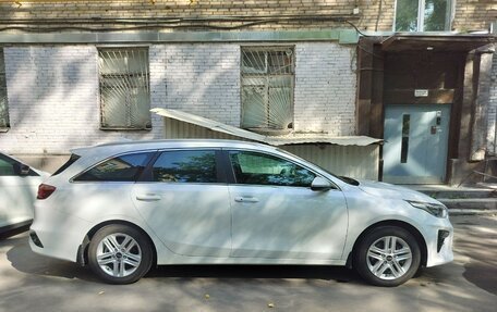 KIA cee'd III, 2019 год, 1 800 000 рублей, 3 фотография