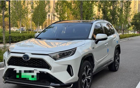 Toyota RAV4, 2022 год, 3 371 000 рублей, 2 фотография