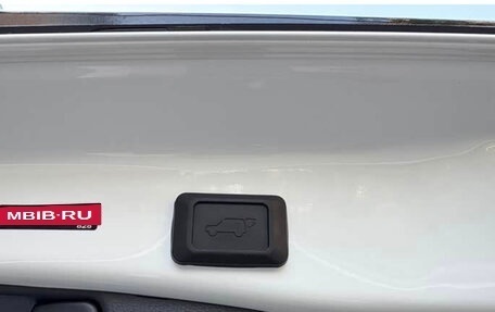 Toyota RAV4, 2022 год, 3 371 000 рублей, 7 фотография