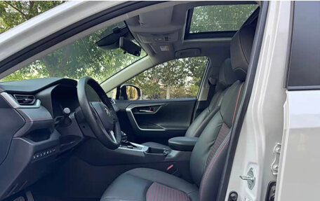 Toyota RAV4, 2022 год, 3 371 000 рублей, 13 фотография