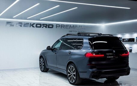 BMW X7, 2021 год, 11 300 000 рублей, 38 фотография