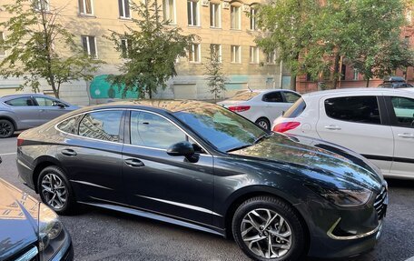 Hyundai Sonata VIII, 2020 год, 2 390 000 рублей, 1 фотография