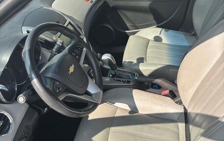 Chevrolet Cruze II, 2013 год, 750 000 рублей, 3 фотография