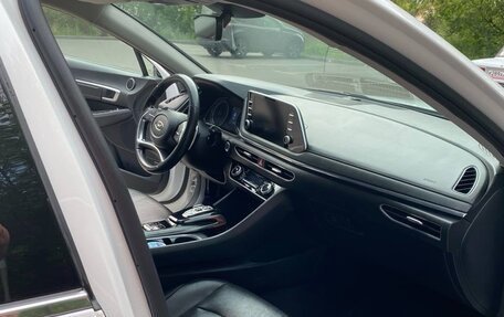 Hyundai Sonata VIII, 2021 год, 2 100 000 рублей, 7 фотография