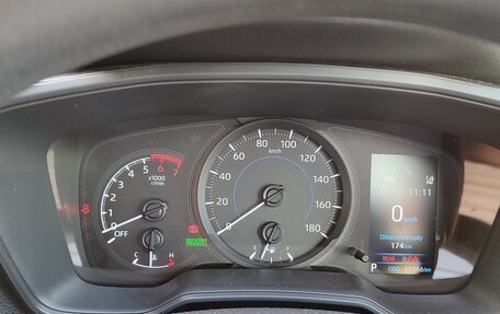 Toyota Corolla, 2020 год, 2 000 000 рублей, 13 фотография