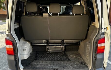 Volkswagen Caravelle T5, 2009 год, 1 600 000 рублей, 5 фотография