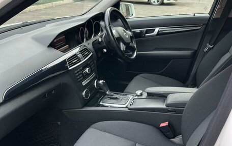Mercedes-Benz C-Класс, 2012 год, 1 700 000 рублей, 15 фотография
