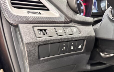 Hyundai Santa Fe III рестайлинг, 2017 год, 2 199 000 рублей, 16 фотография