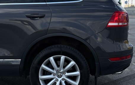 Volkswagen Touareg III, 2011 год, 1 750 000 рублей, 6 фотография