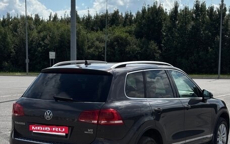Volkswagen Touareg III, 2011 год, 1 750 000 рублей, 7 фотография